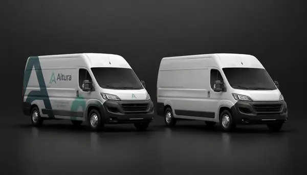 Transporter mit neutraler Lackierung für White-Label-Touren